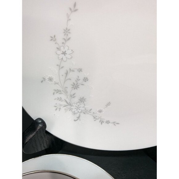 Contemporary Fine China by Noritake Breeze 2032 Replacement Pieces Lot of 7 Read - Picture 4 of 10